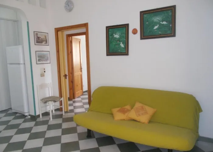 Holiday home Le Palme Baia By Nonsolomare Vacanze Srlu